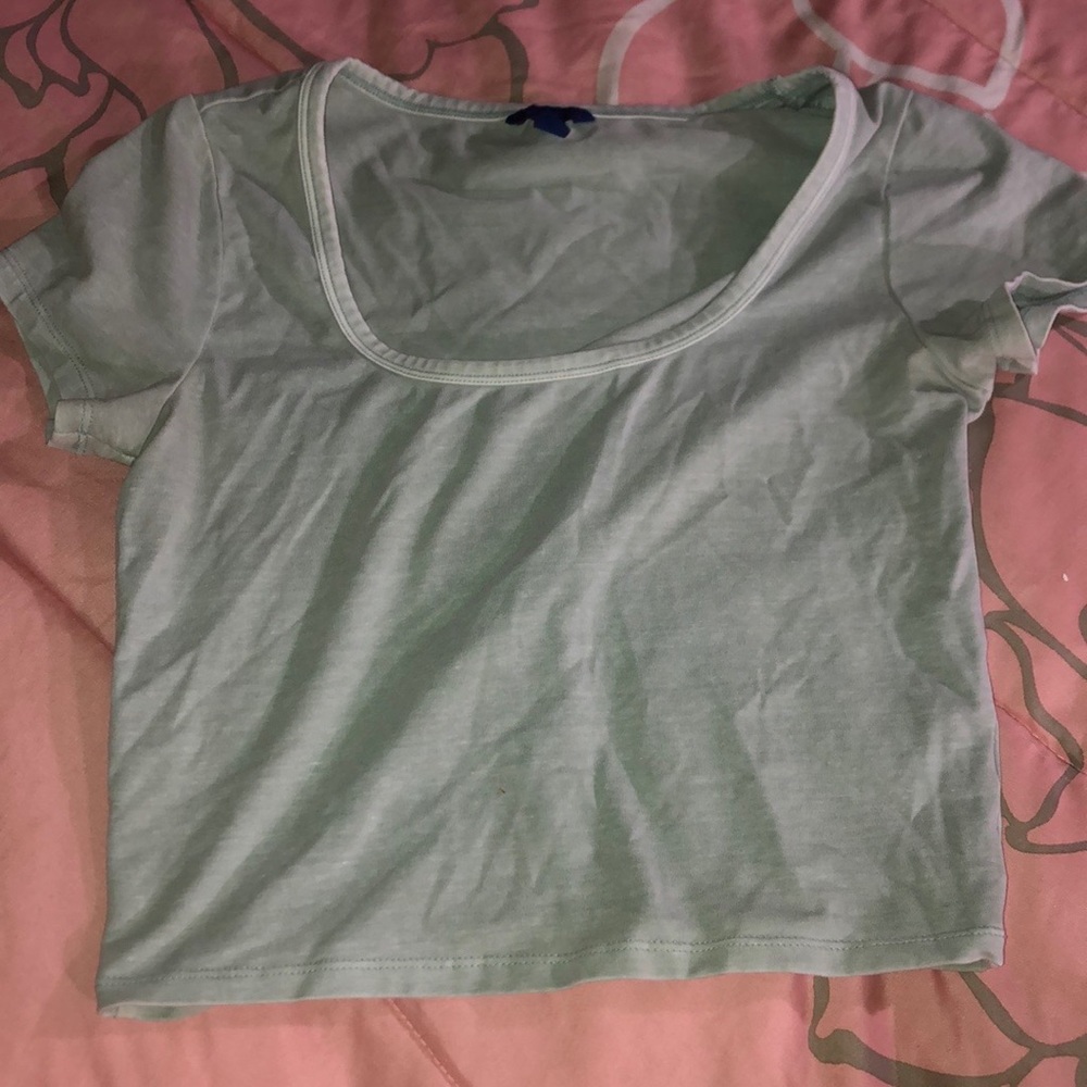 cropped faded teal tee!!